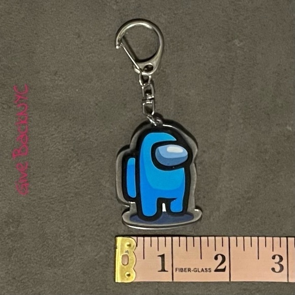 Among Us Crewmate Keychain - Picture 4 of 4